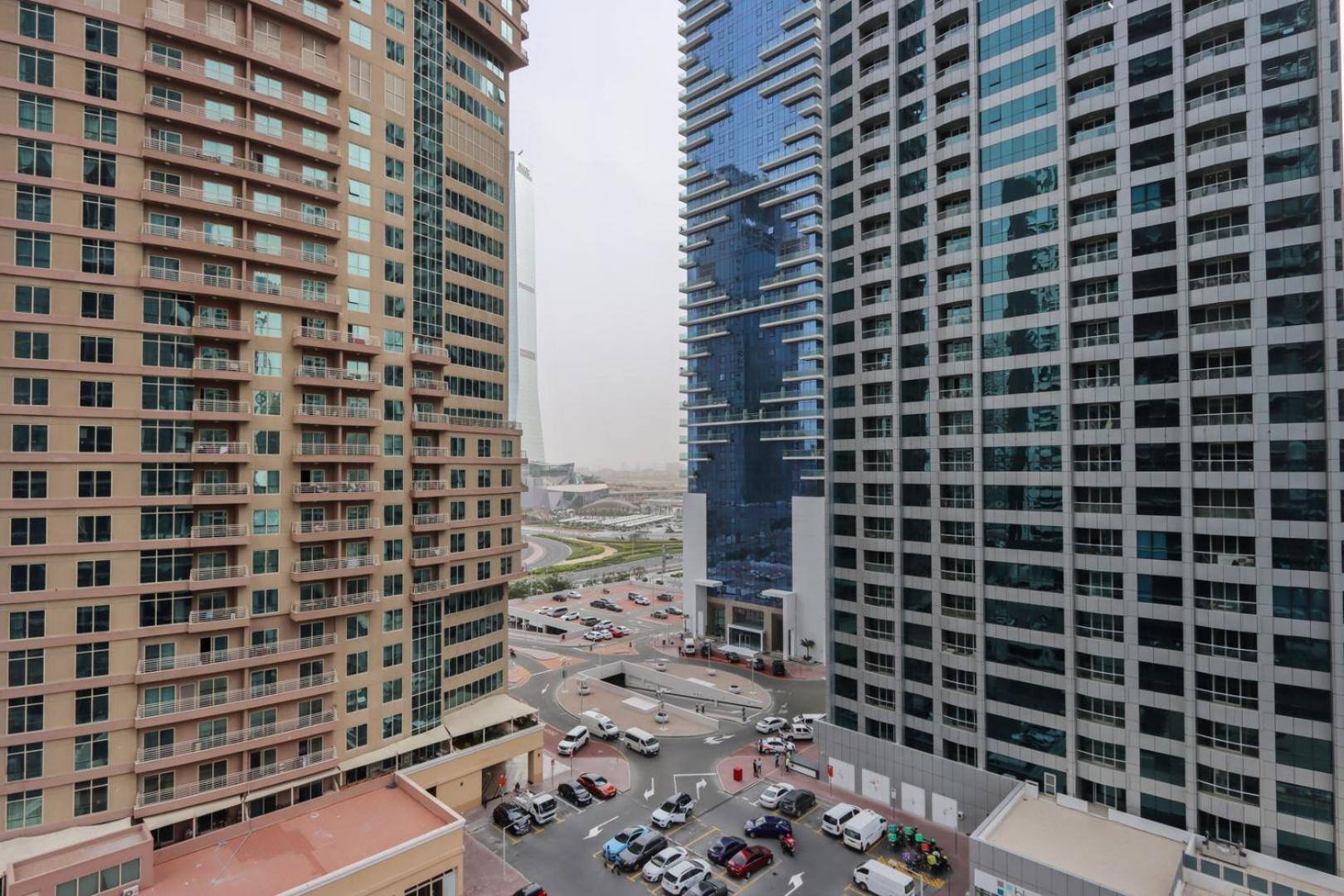Livbnb-embrace Luxury And Comfort In Prime 1br,jlt Apartment