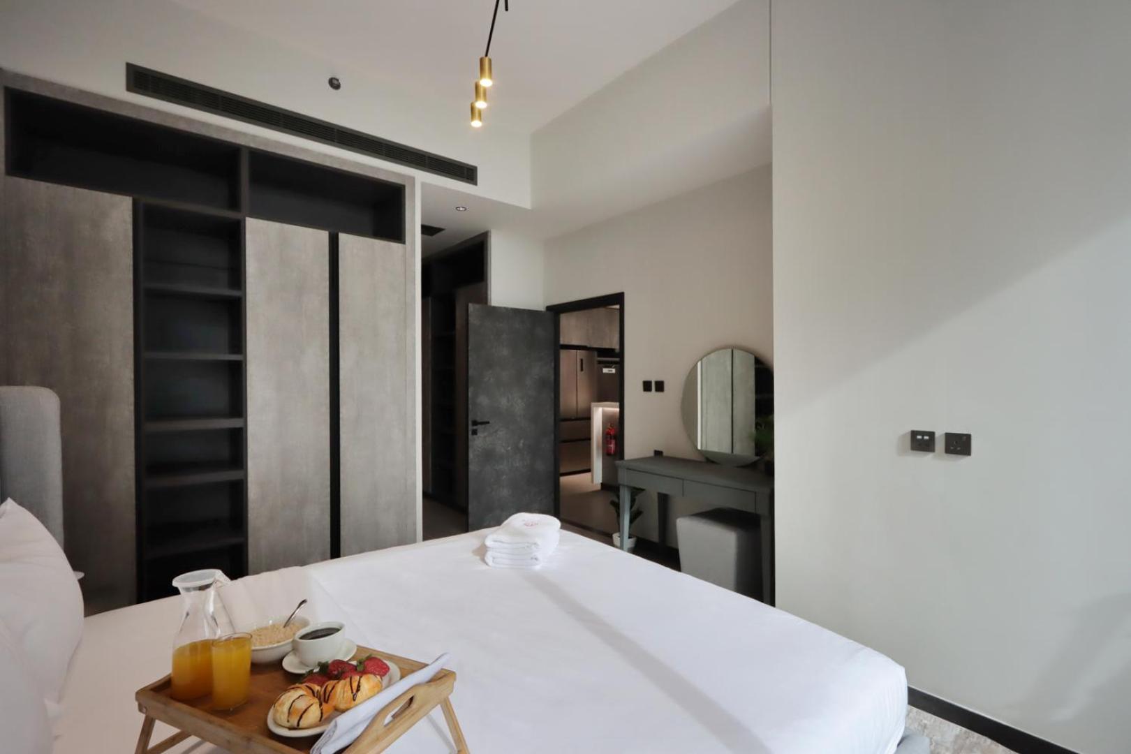 Livbnb-embrace Luxury And Comfort In Prime 1br,jlt *