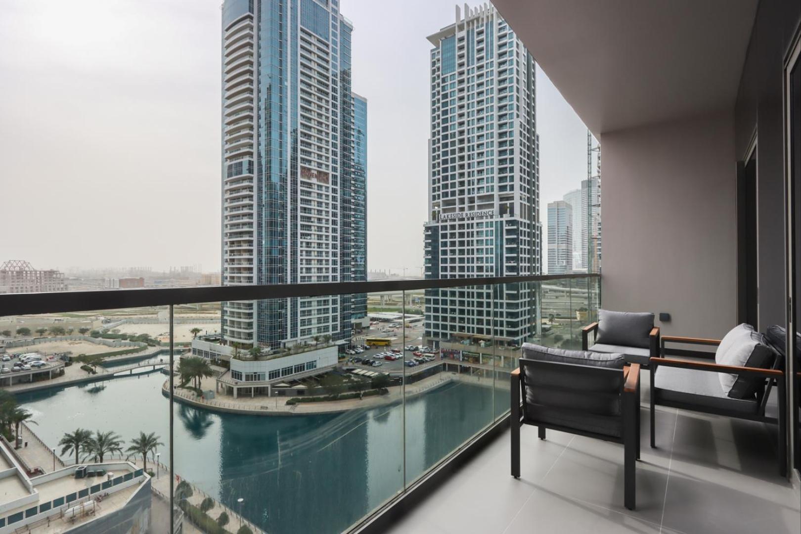 Livbnb-embrace Luxury And Comfort In Prime 1br,jlt Apartment